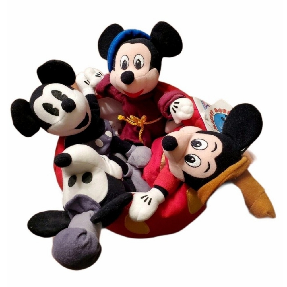 ❤️VINTAGE 70TH ANNIVERSARY MICKEY MOUSE BEAN BAG SET NWT